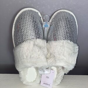 AUDEN Silver Sequins Faux Fur Winter Slippers Women's Large or 9/10